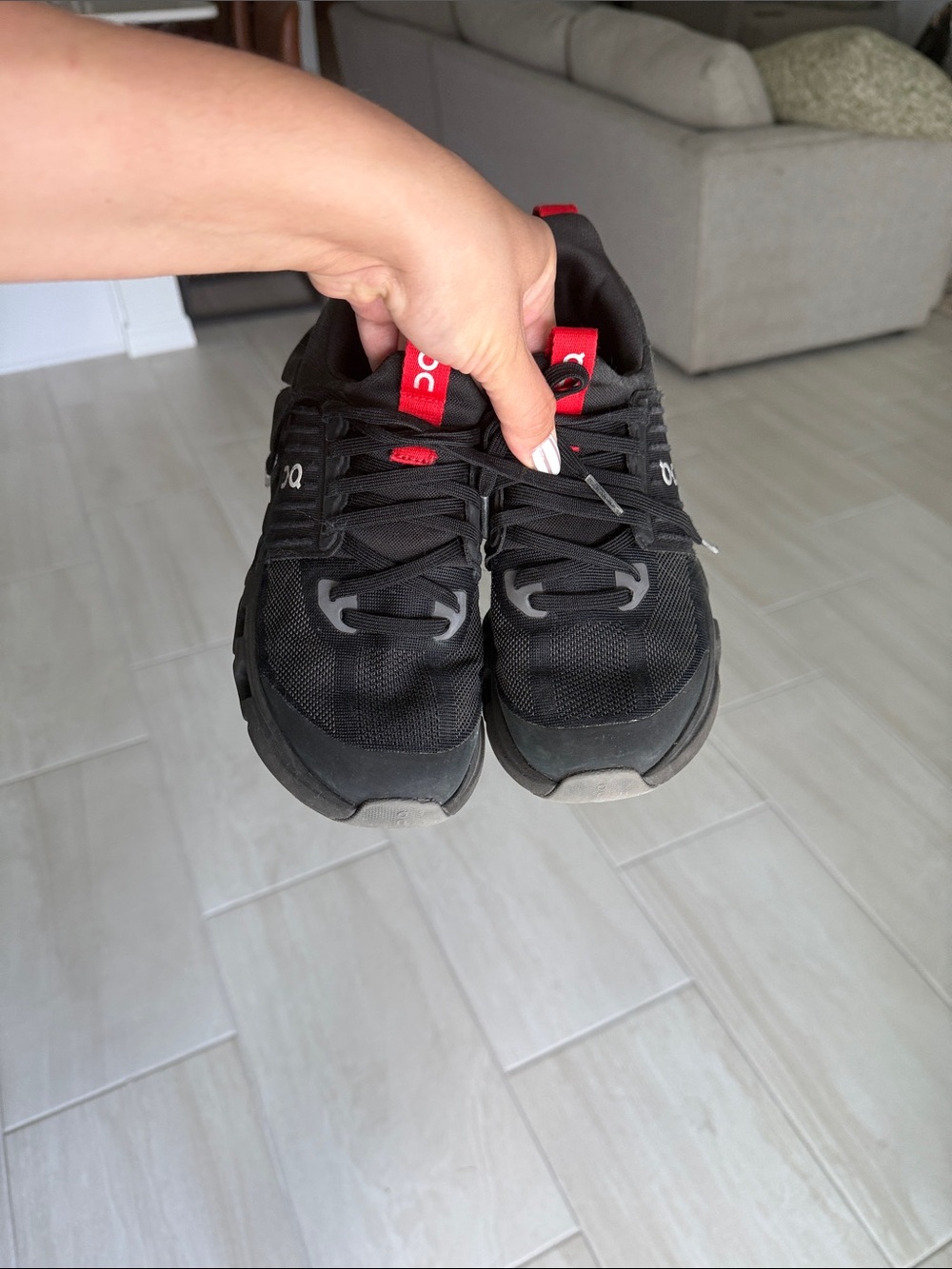 On Running big boys  Black and Red Athletic Sneakers